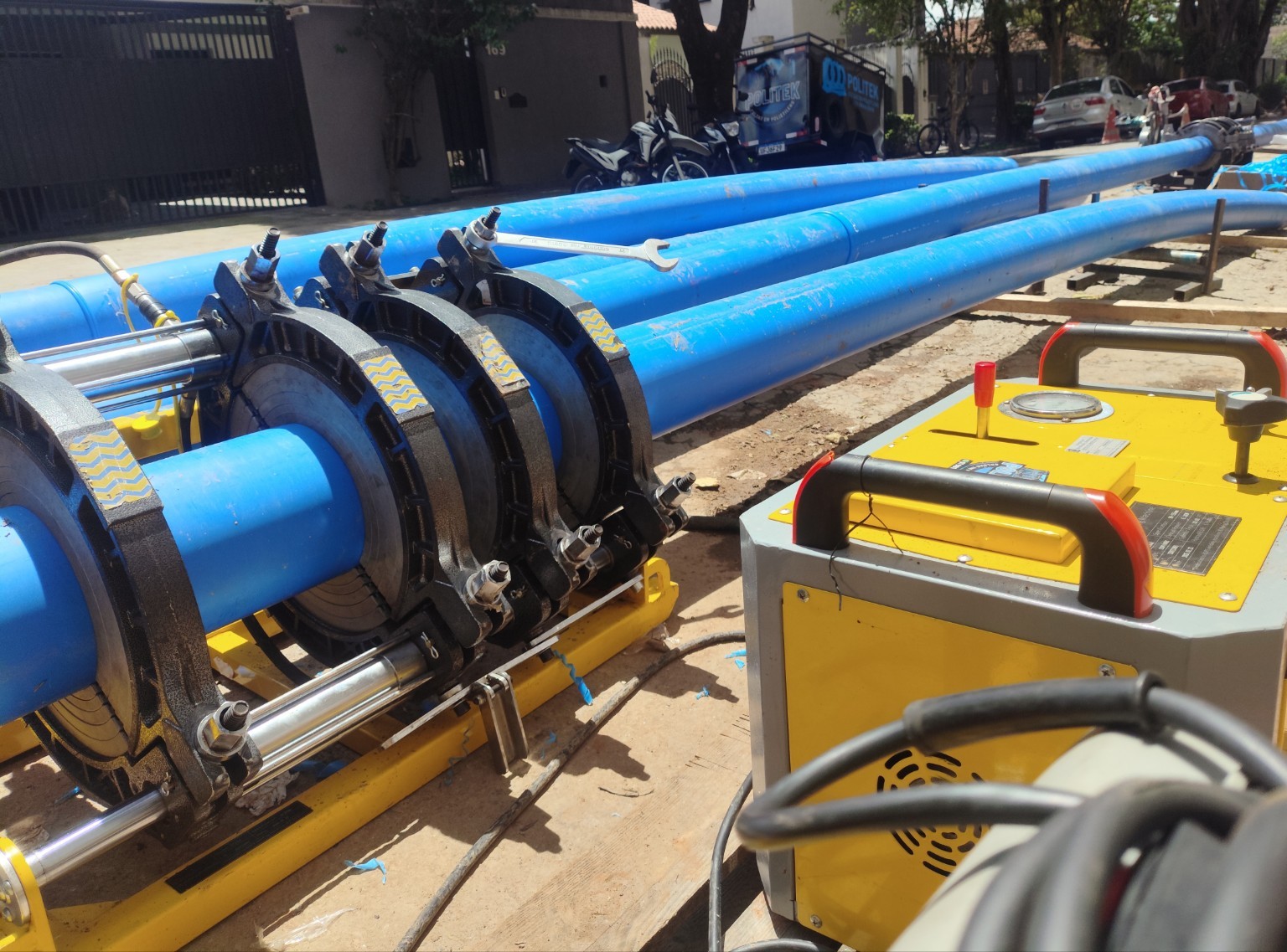 Máquina de termofusão em tubulação PEAD